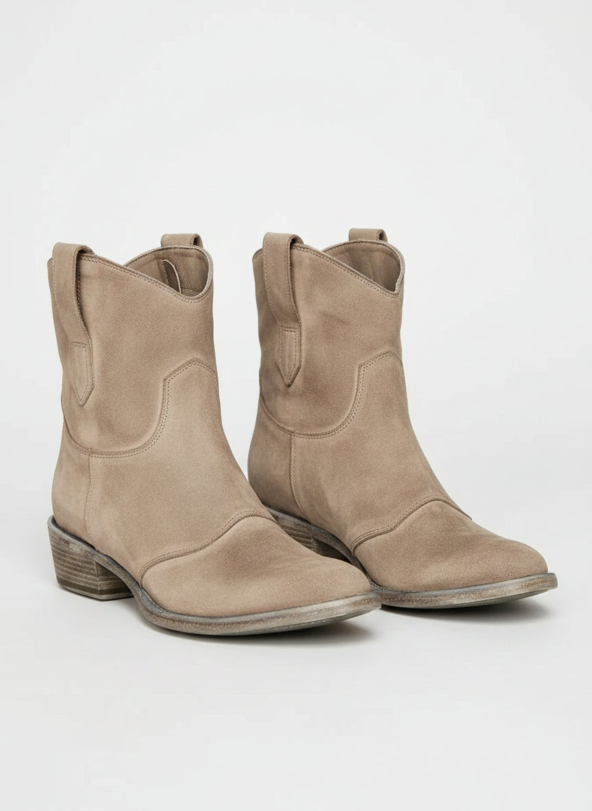 Destiny™ | Elegant Cowboy Boots