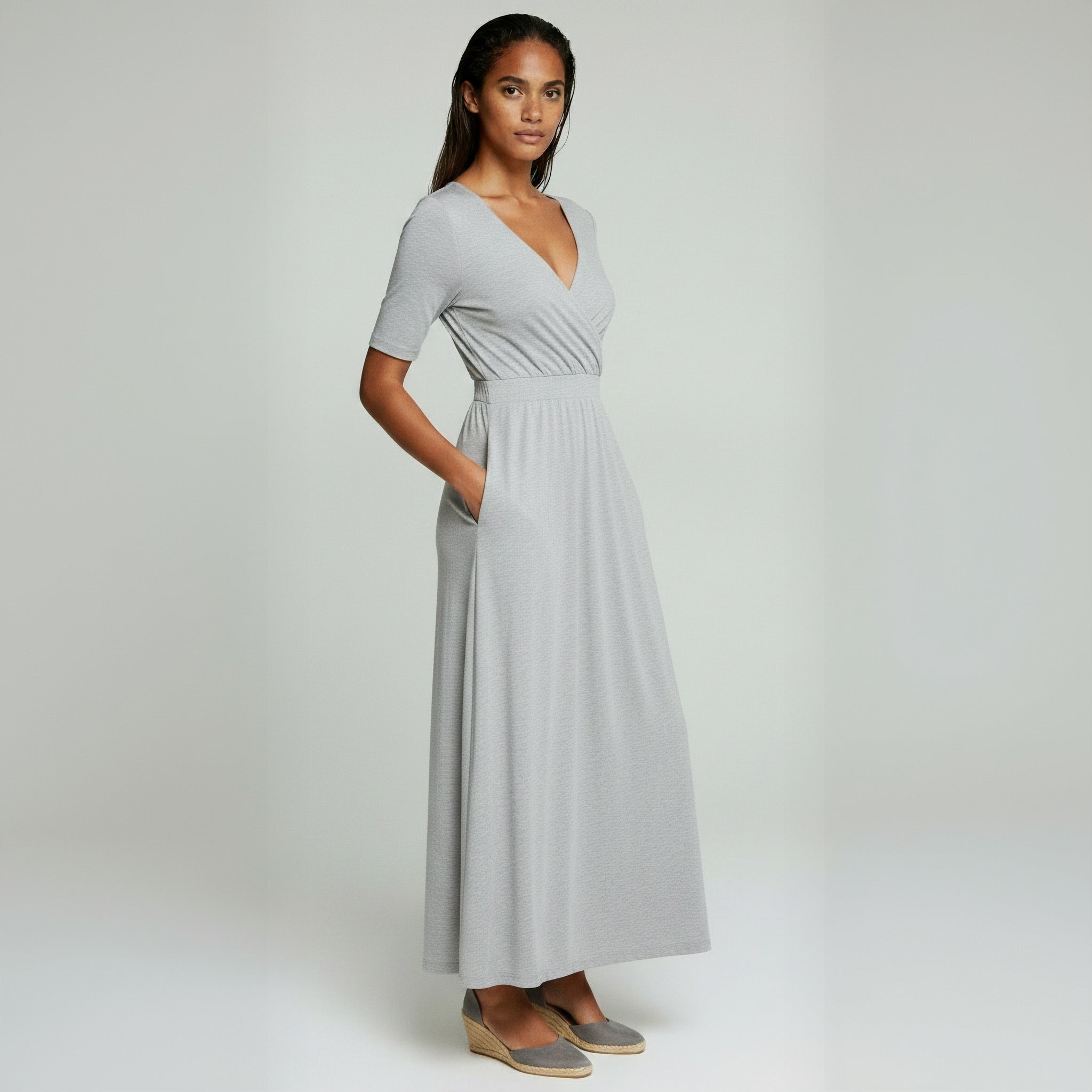 Elegant Figure-Flattering Cross-Front Surplice Maxi Dress