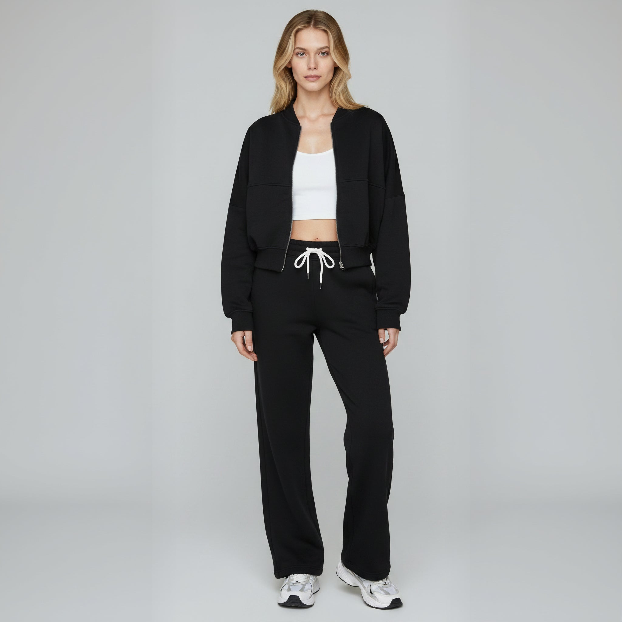 Paige™ | Elegant and Casual Outfit